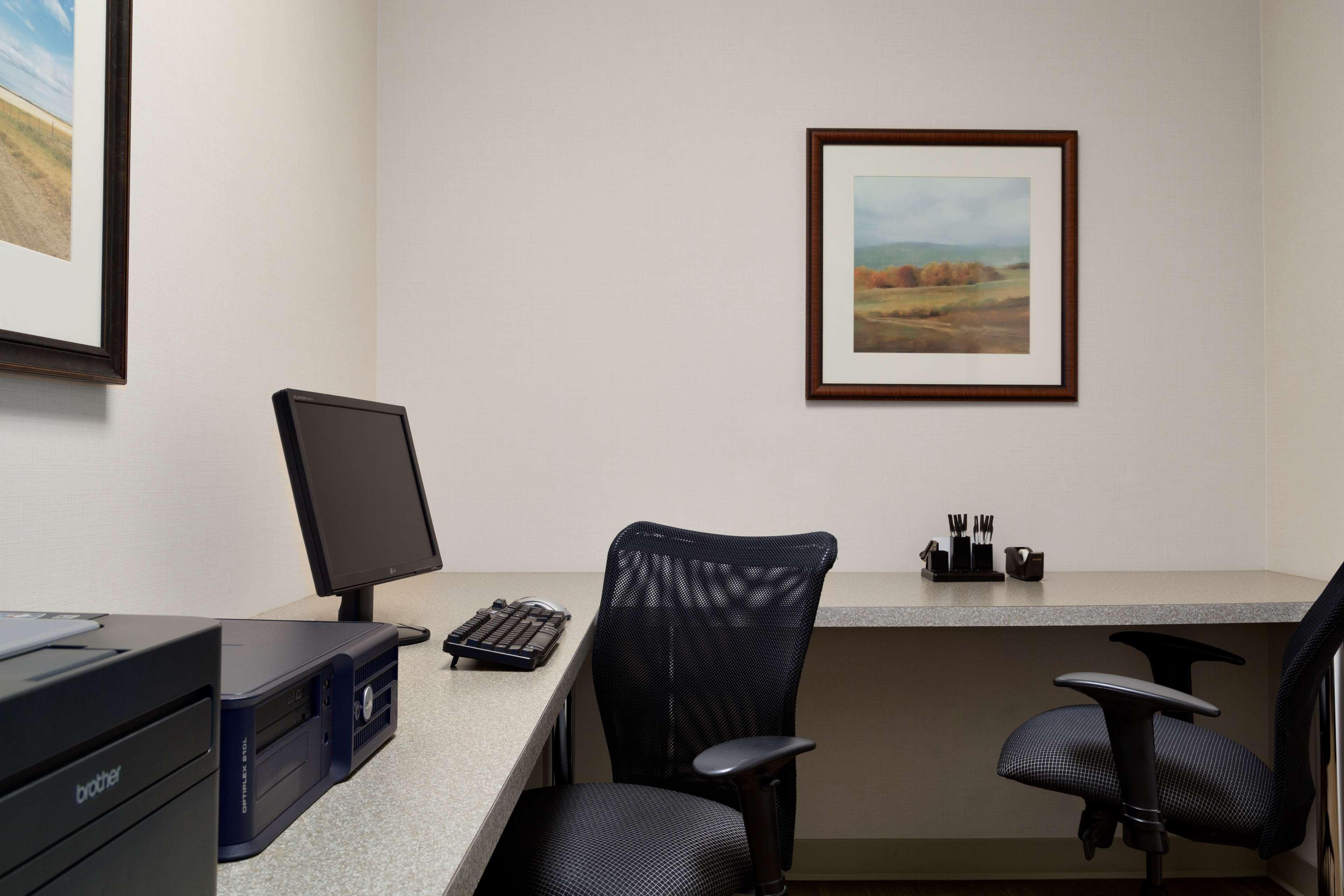 Hotel Country & By Radisson, Calgary-northeast Calgary