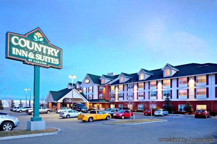 Hotel Country & By Radisson, Calgary-northeast 3*